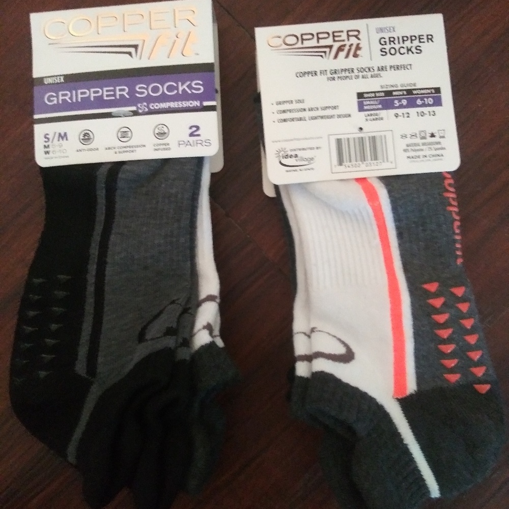 Unisex Copper Fit Gripper Socks S/M 4 Pairs